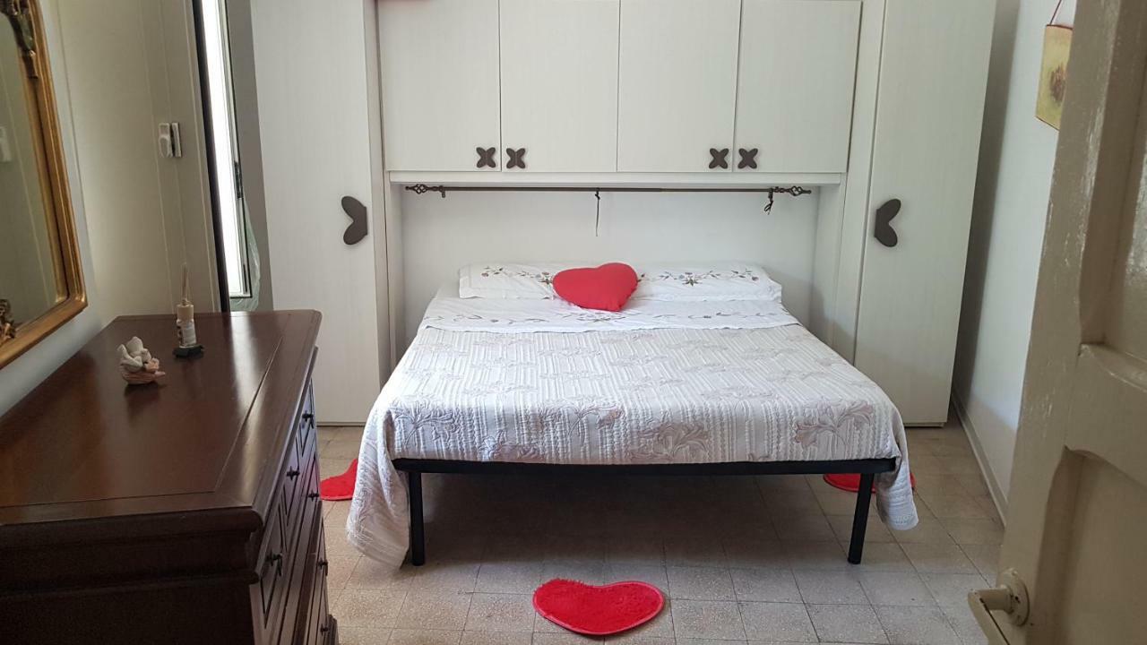 Appartement La Casetta Del Pellegrino à Poggio Bustone Extérieur photo