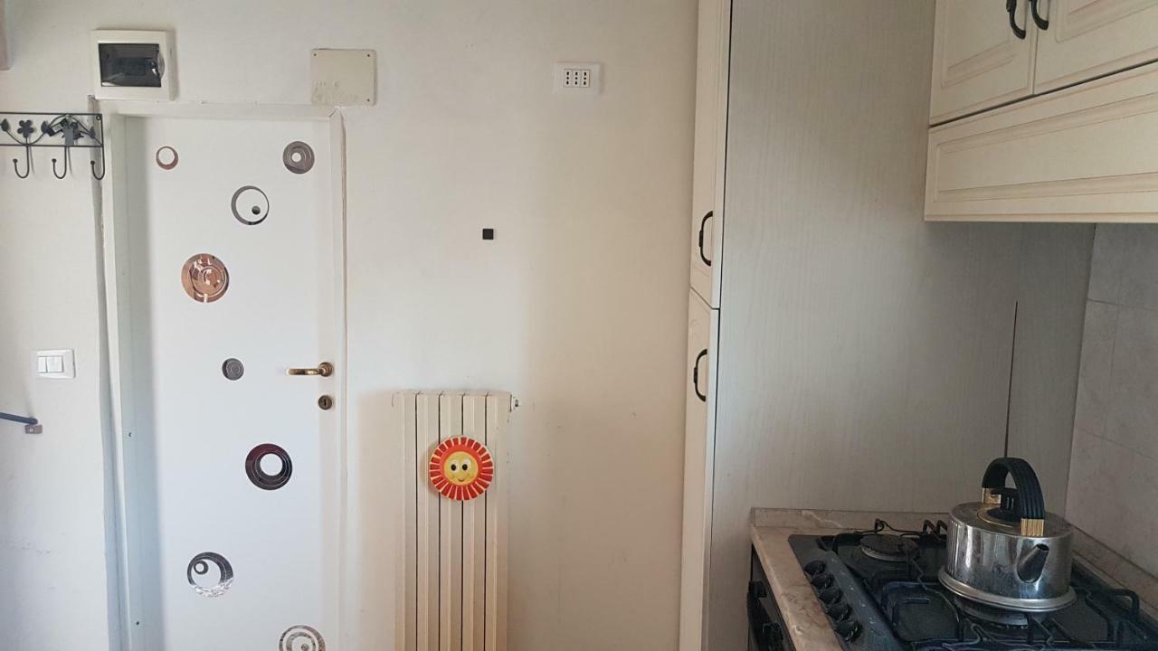 Appartement La Casetta Del Pellegrino à Poggio Bustone Extérieur photo