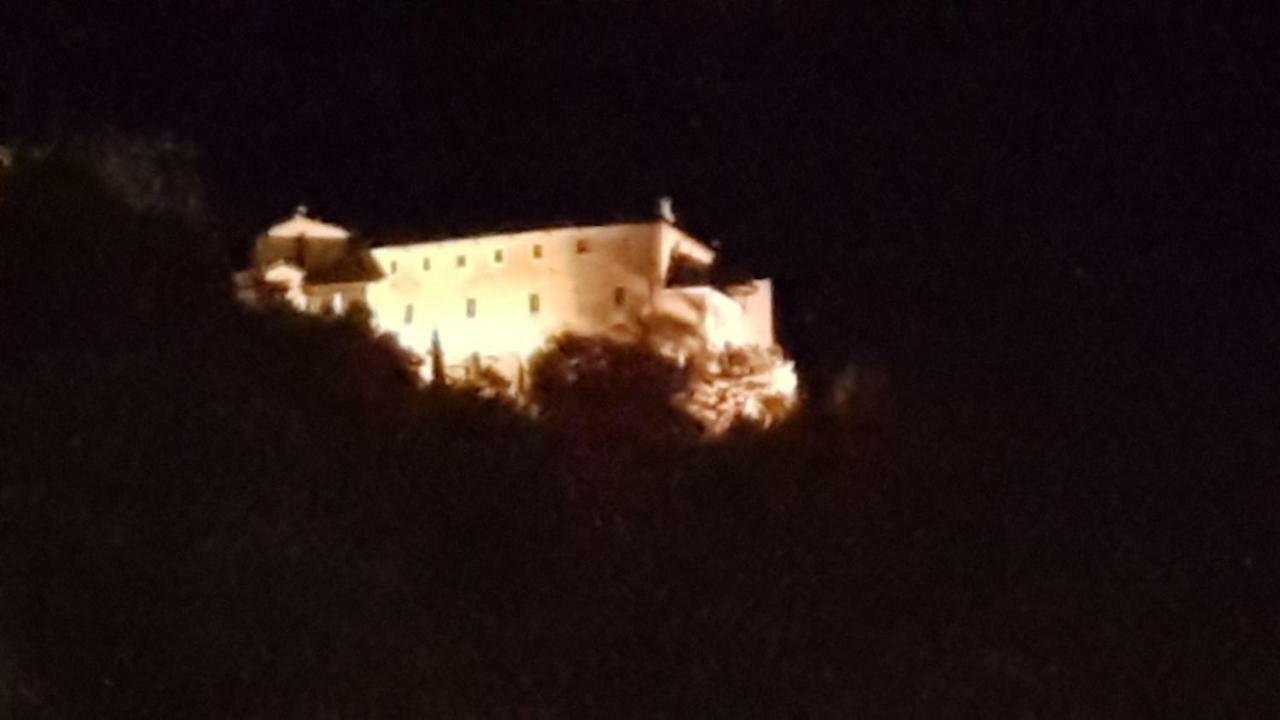 Appartement La Casetta Del Pellegrino à Poggio Bustone Extérieur photo